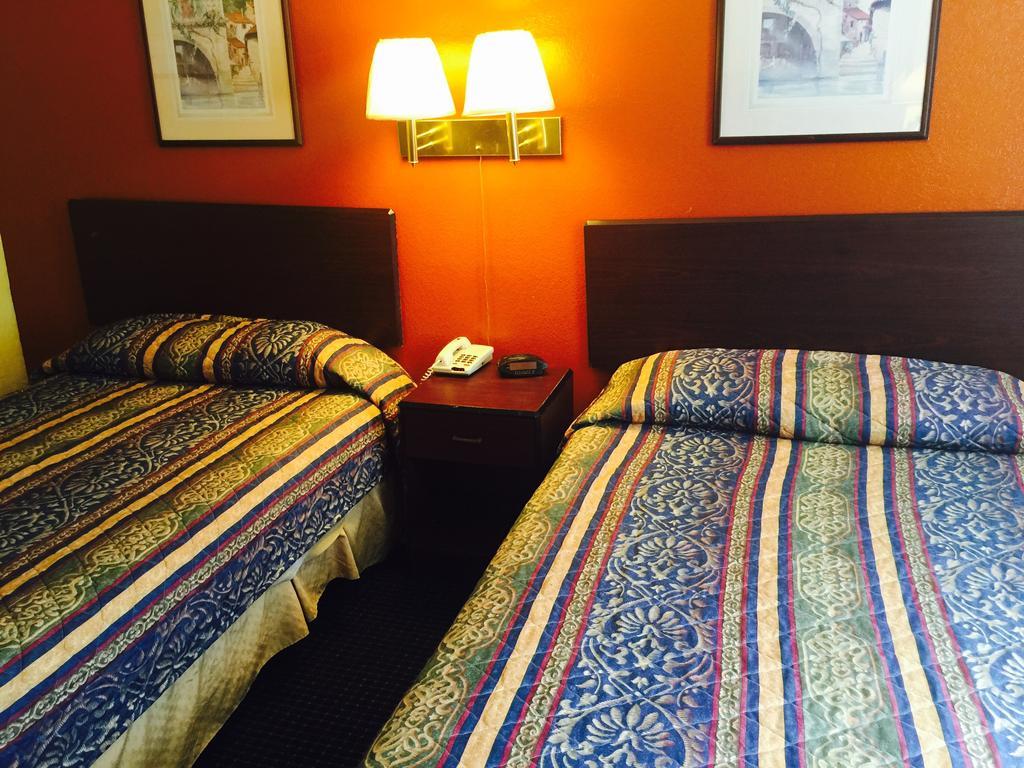 Super Inn Lodge West Ruang foto